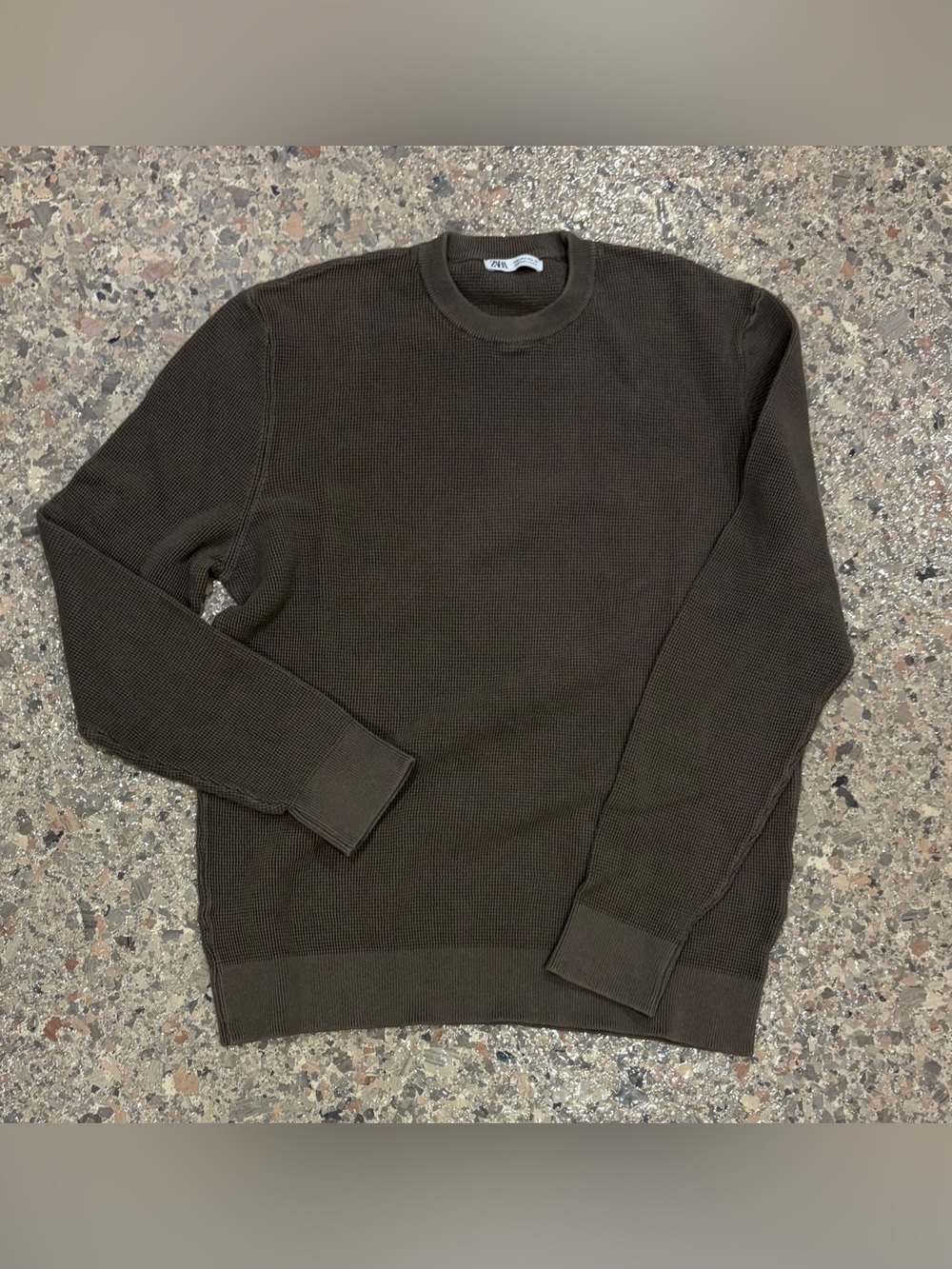Zara Men's Large Waffle Thermal Crewneck in Olive